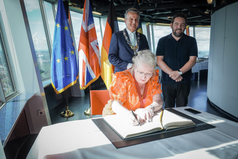 Mayor of St Helens Cllr Lynn Clarke signing the city