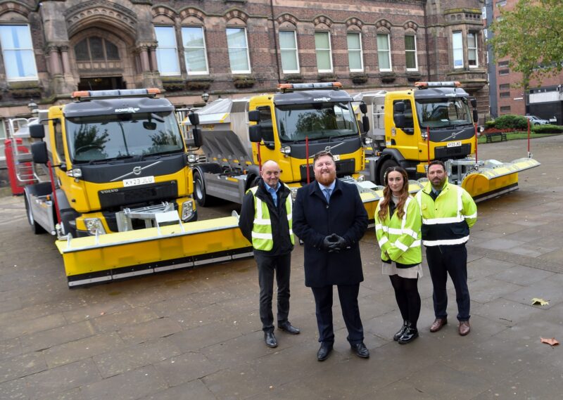 Cllr Gomez-Aspron with the new gritters